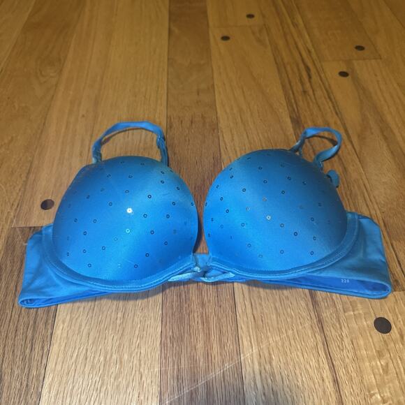 Victoria's Secret 32B Bra Blue Miraculous Plunge Underwire Back Closure Sequin - Picture 1 of 6